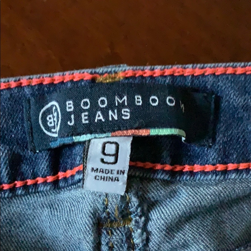 Boom boo skinny jeans with crochet roses #1203 - Picture 3 of 5